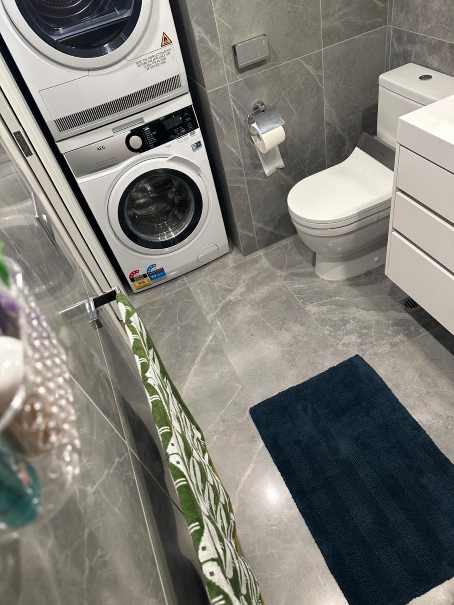 Private 1 Bed Accom With Bathroom In A 3 Bed Apartment - Melb Cbd, Regency Towers - Free Parking, Wifi And Pool Melburne Exterior foto